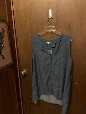 J. Jill Sleeveless Chambray Button-Front Top - Blue